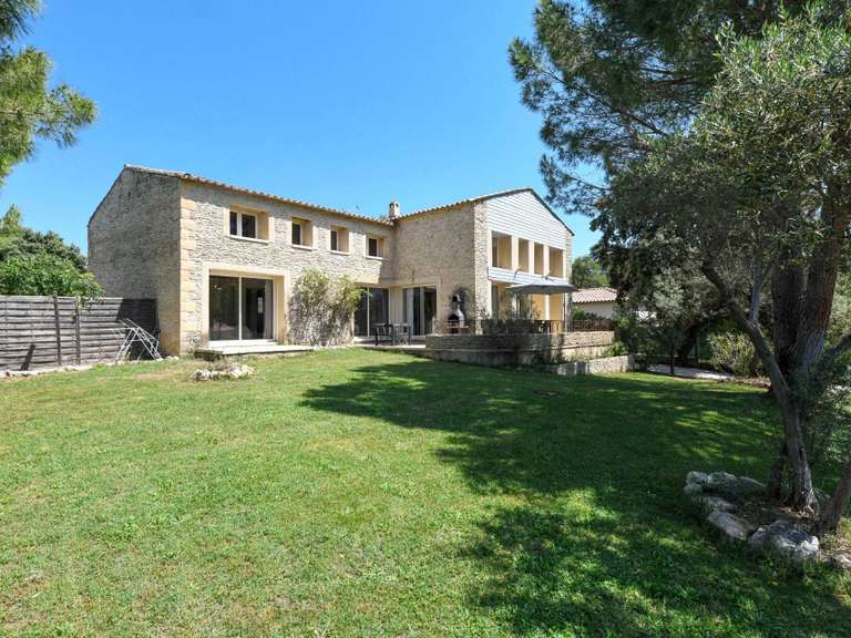 Maison Uzès - 3 chambres - 146m²