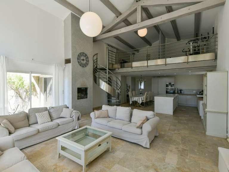 Maison Uzès - 3 chambres - 146m²