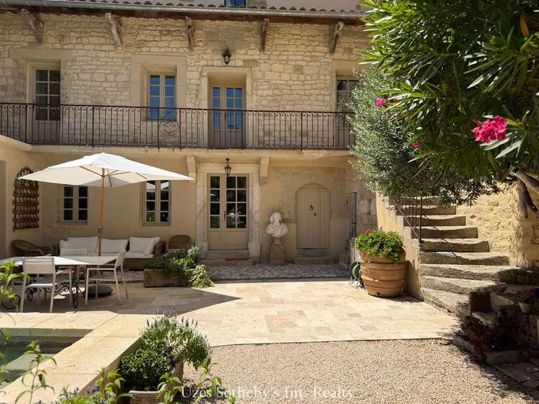 Maison Uzès - 4 chambres - 320m²