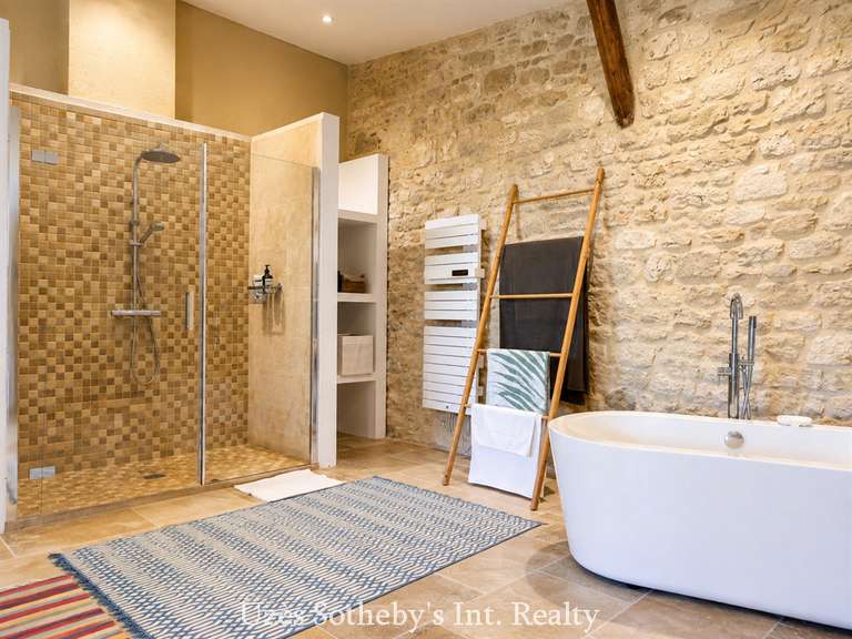 Maison Uzès - 4 chambres - 320m²