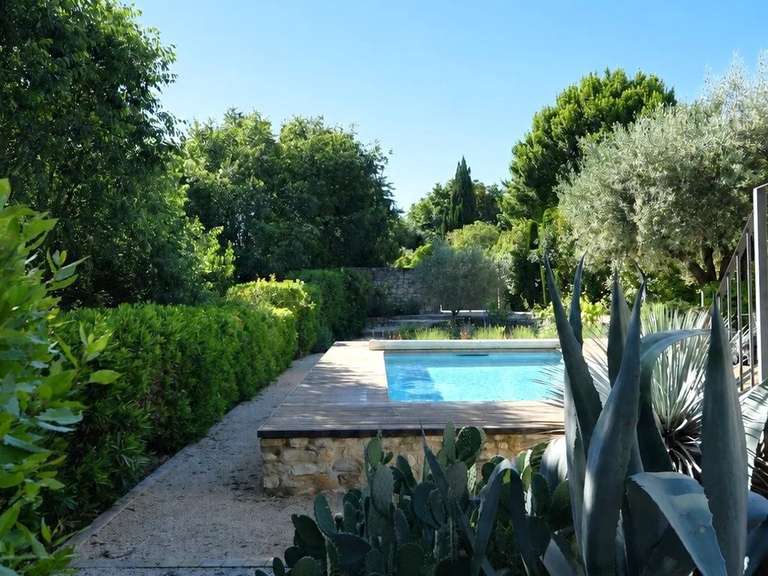 Maison Uzès - 3 chambres - 183m²