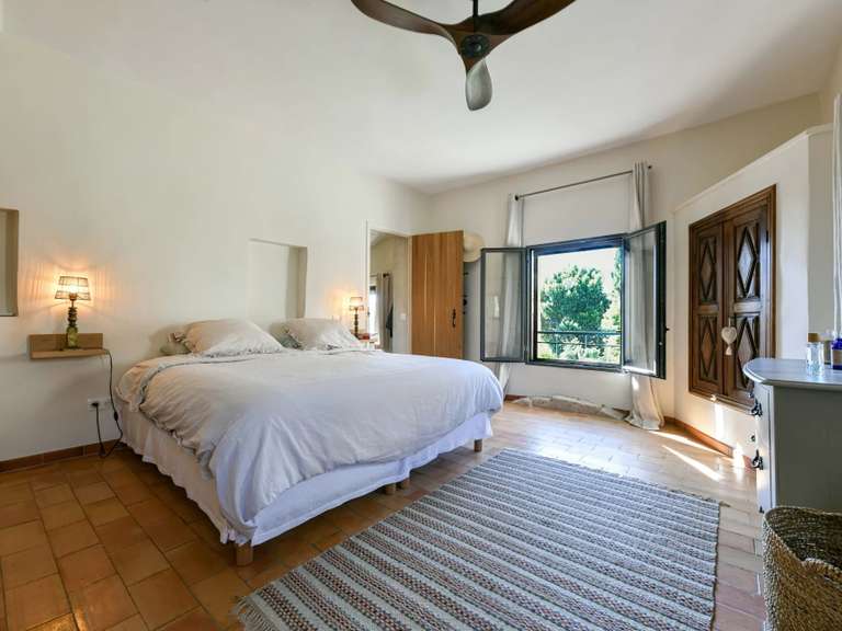 Maison Uzès - 3 chambres - 183m²