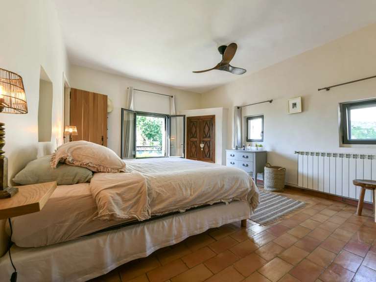 Maison Uzès - 3 chambres - 183m²
