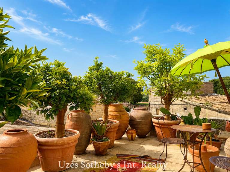 Maison Uzès - 2 chambres - 114m²