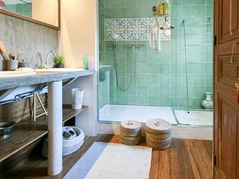 Maison Uzès - 6 chambres - 279m²