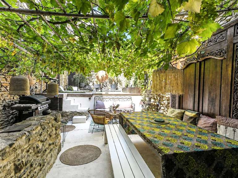 Maison Uzès - 6 chambres - 279m²