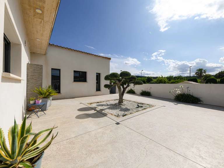 Maison Uzès - 5 chambres - 252m²
