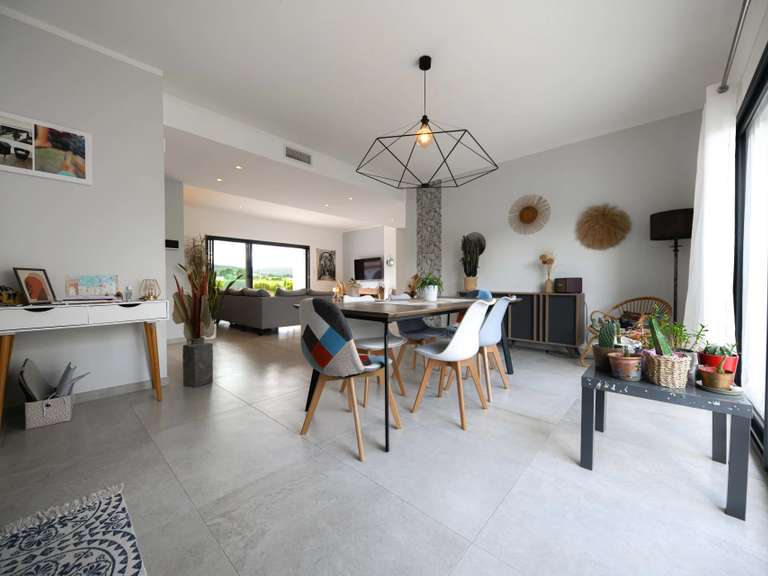 Maison Uzès - 5 chambres - 252m²