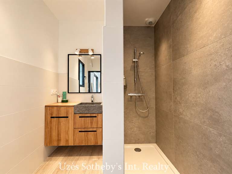 Maison Uzès - 4 chambres - 305m²