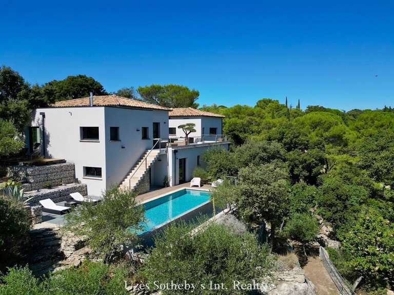 Maison Uzès - 4 chambres - 305m²