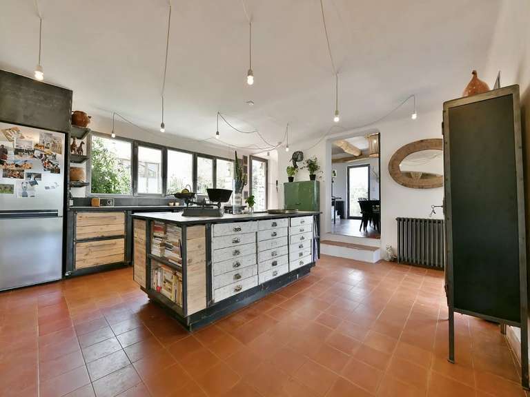 Maison Uzès - 5 chambres - 250m²