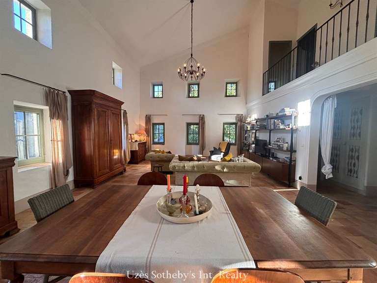 Maison Uzès - 6 chambres - 342m²