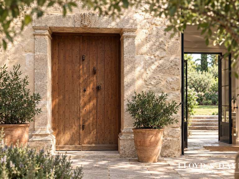 Maison Uzès - 6 chambres - 330m²