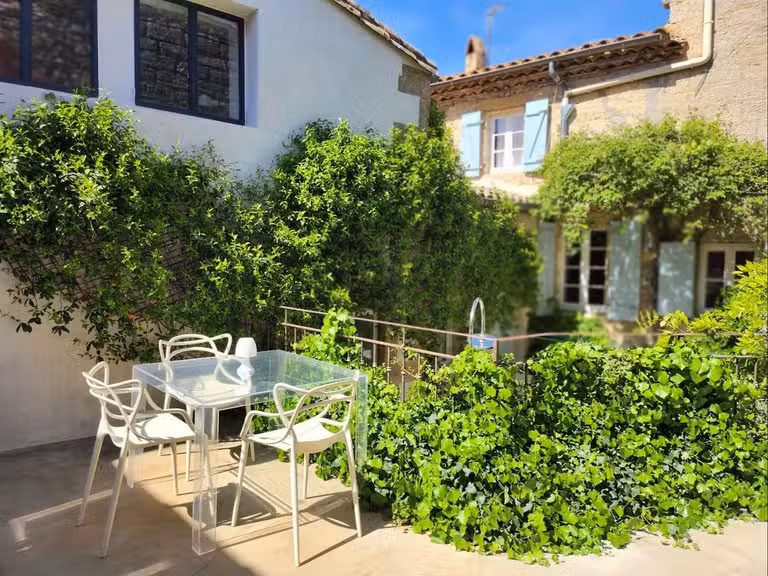 Maison Uzès - 3 chambres - 190m²