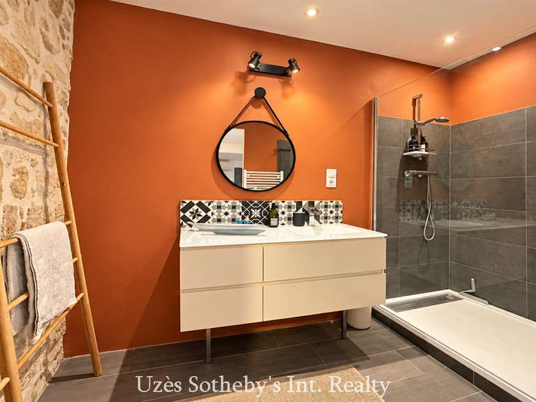 House Uzès - 7 bedrooms - 258m²