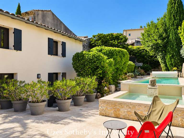 House Uzès - 7 bedrooms - 258m²