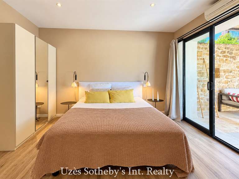 House Uzès - 7 bedrooms - 258m²