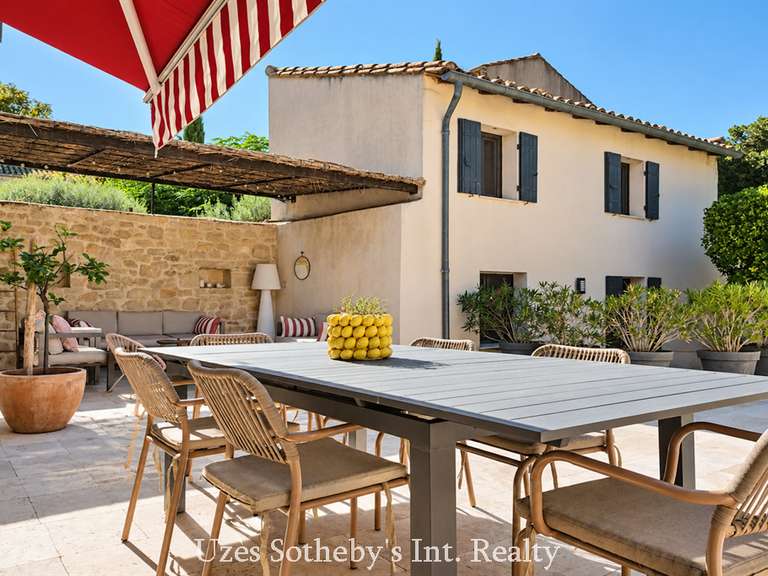 House Uzès - 7 bedrooms - 258m²