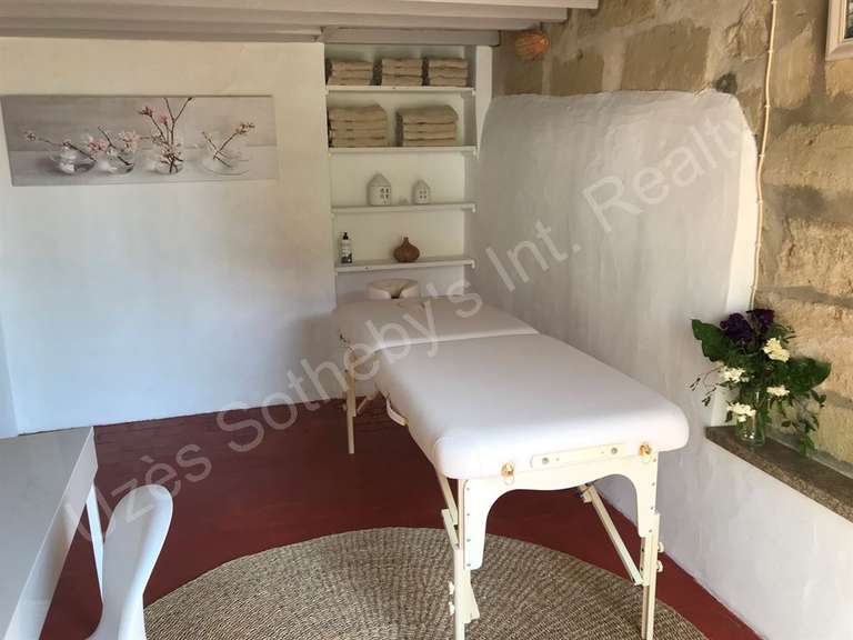 Property Uzès - 22 bedrooms - 1600m²
