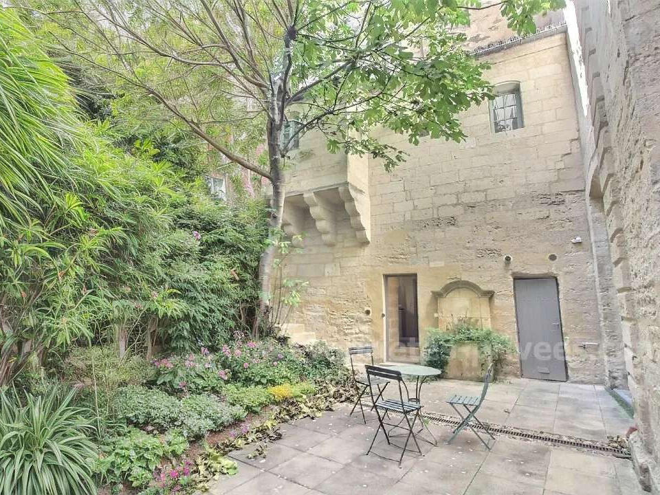 Property Uzès