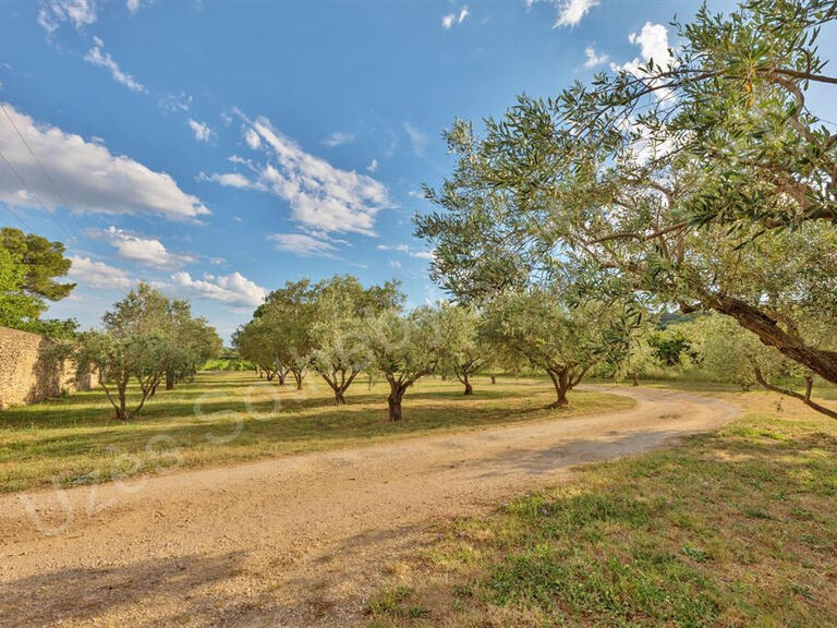 Property Uzès - 22 bedrooms - 2700m²