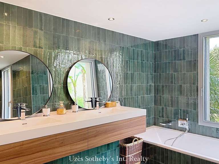 Propriété Uzès - 5 chambres - 520m²