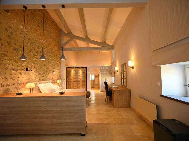 Propriété Uzès - 8 chambres - 900m²
