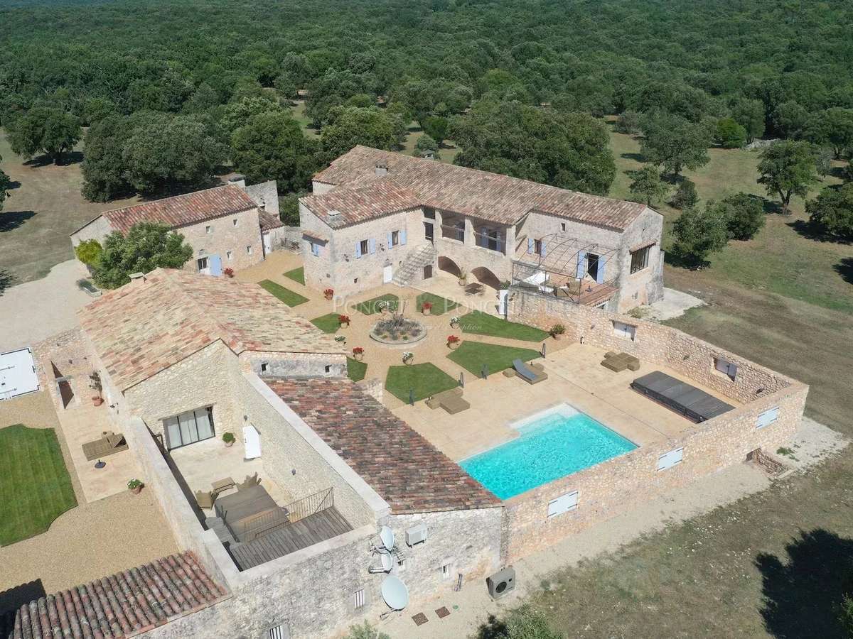 Property Uzès