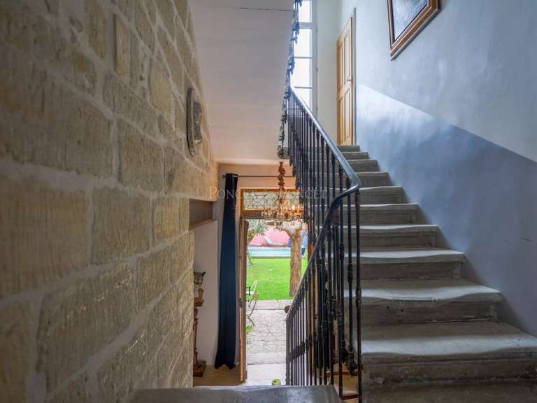Propriété Uzès - 6 chambres - 359m²