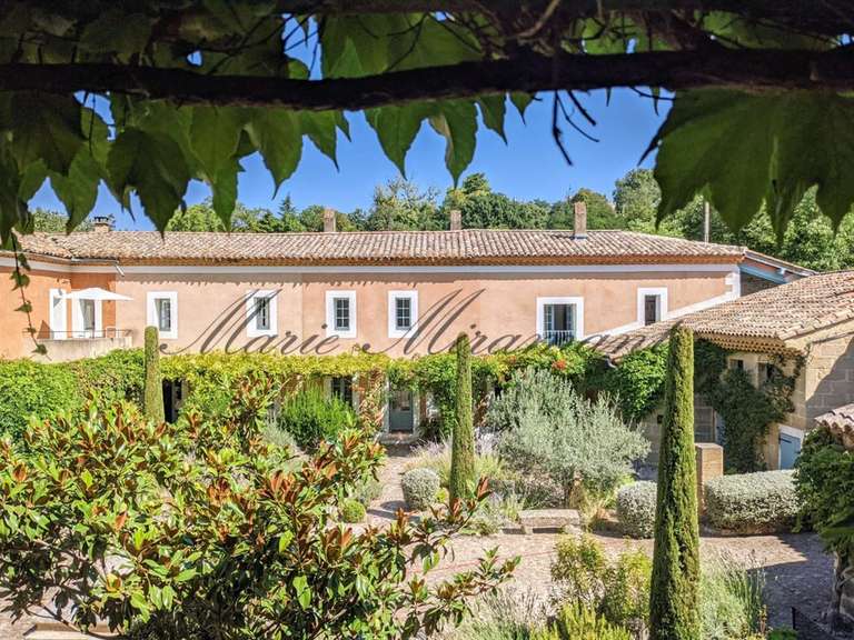 Propriété Uzès - 22 chambres - 1150m²