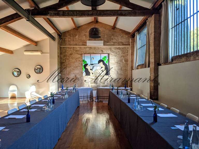 Propriété Uzès - 22 chambres - 1150m²