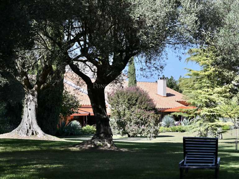 Propriété Uzès - 5 chambres - 490m²