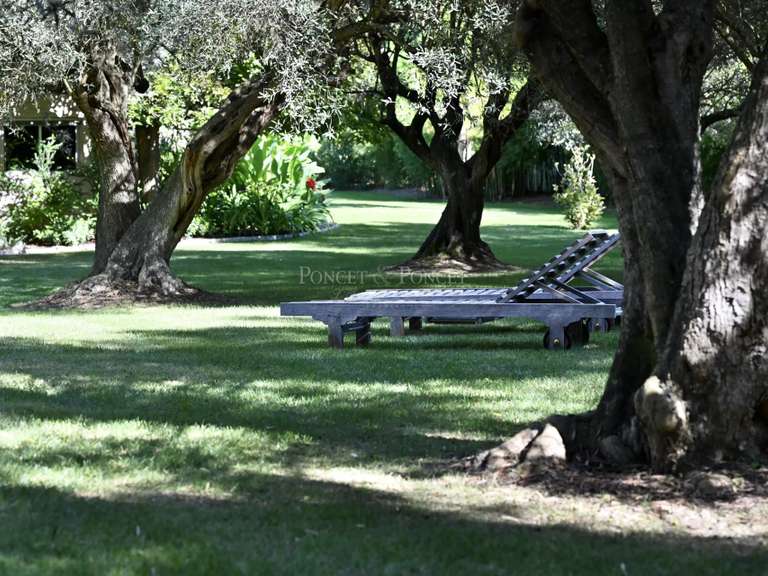 Propriété Uzès - 5 chambres - 490m²