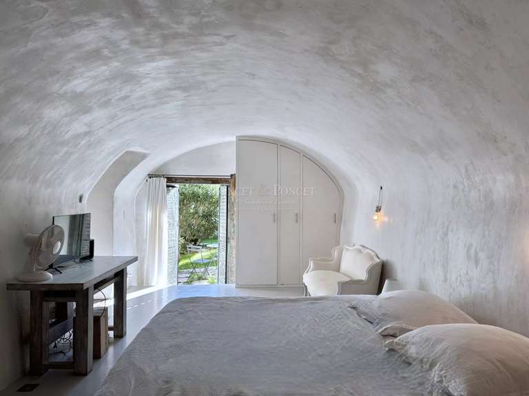 Propriété Uzès - 7 chambres - 710m²