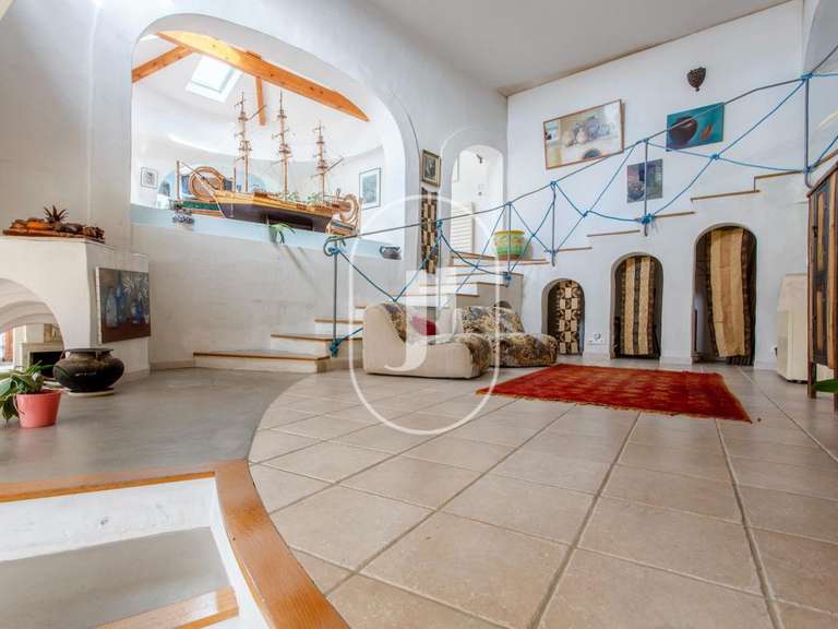 Propriété Uzès - 5 chambres - 401m²