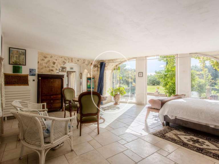 Propriété Uzès - 5 chambres - 401m²