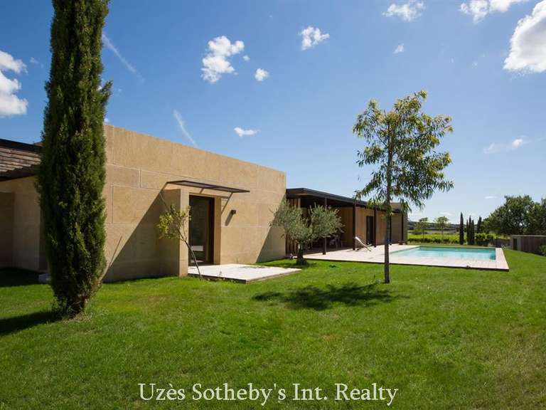 Propriété Uzès - 6 chambres - 305m²