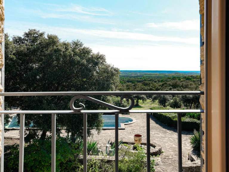 Propriété Uzès - 8 chambres - 468m²