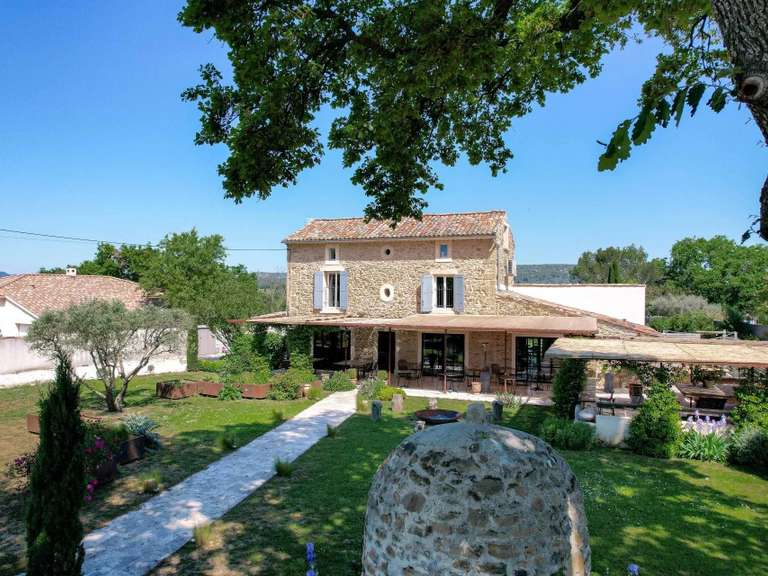 Propriété Uzès - 3 chambres - 286m²