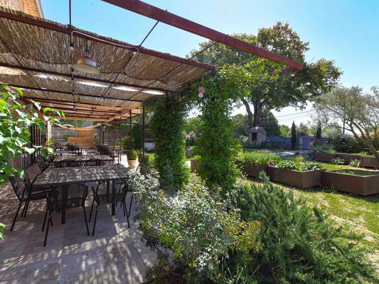 Propriété Uzès - 3 chambres - 286m²