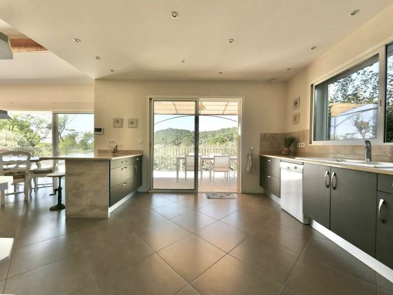 Propriété Uzès - 4 chambres - 199m²