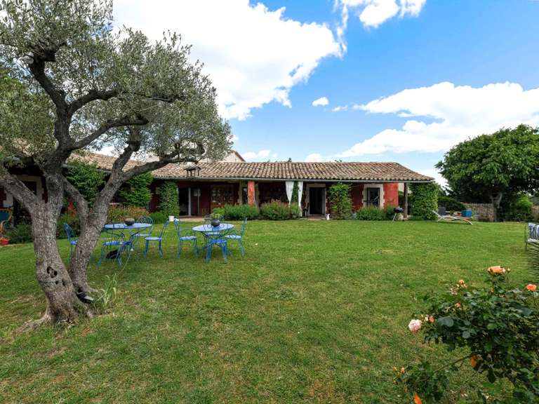 Propriété Uzès - 5 chambres - 233m²