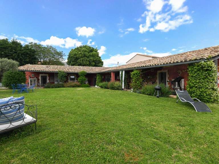 Propriété Uzès - 5 chambres - 233m²