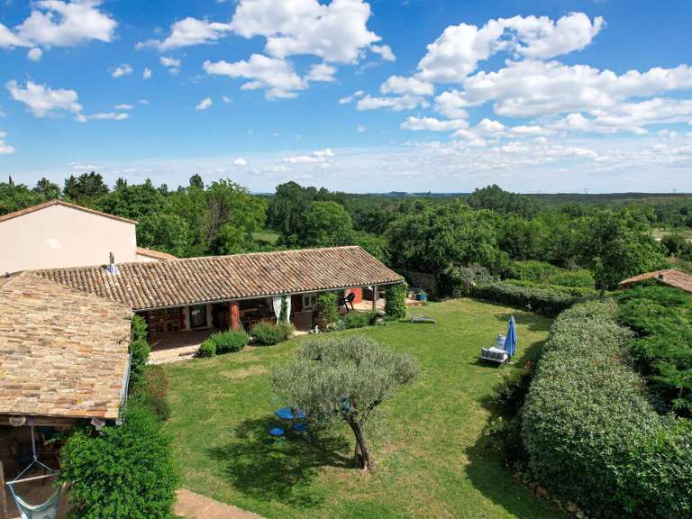 Propriété Uzès - 5 chambres - 233m²