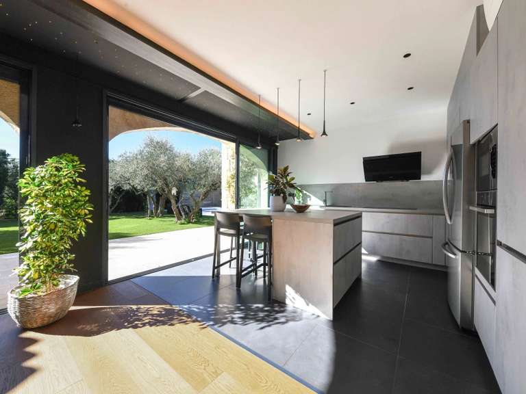 Propriété Uzès - 5 chambres - 280m²