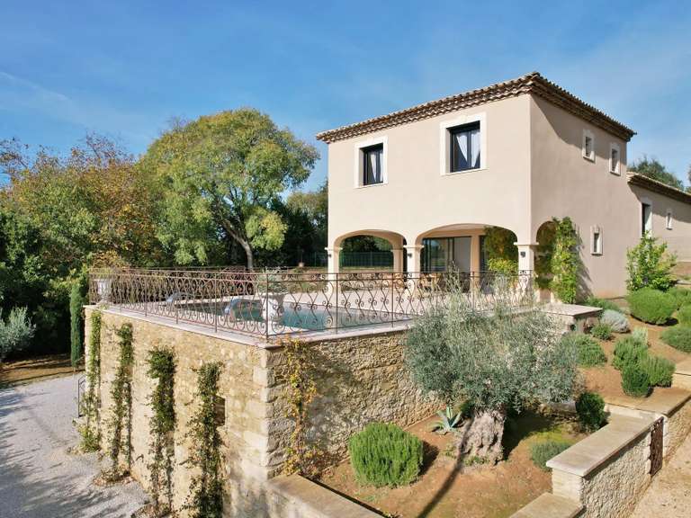 Propriété Uzès - 4 chambres - 143m²