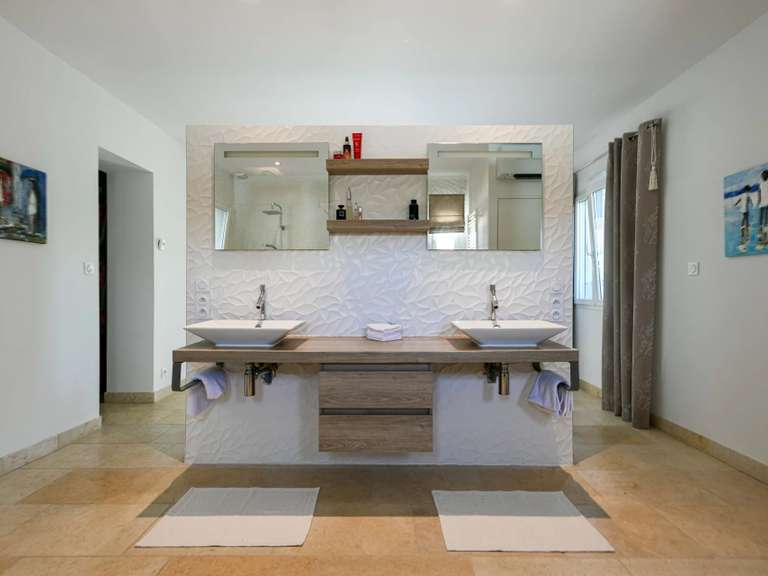 Propriété Uzès - 3 chambres - 213m²