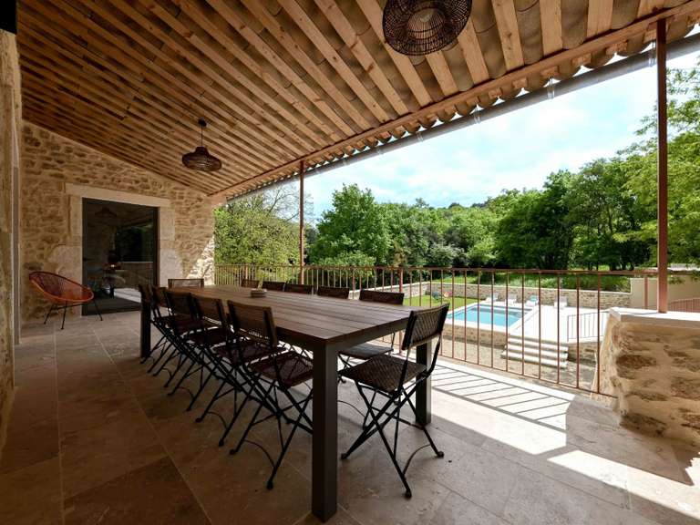 Propriété Uzès - 5 chambres - 302m²