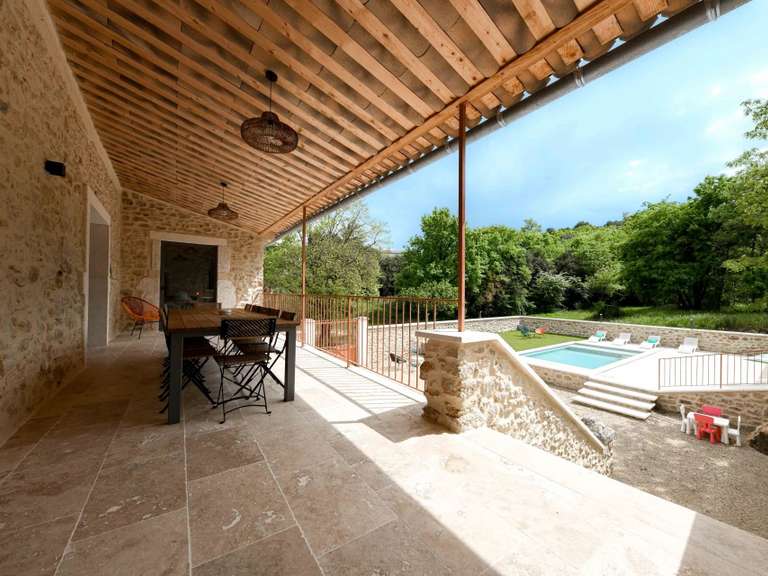 Propriété Uzès - 5 chambres - 302m²