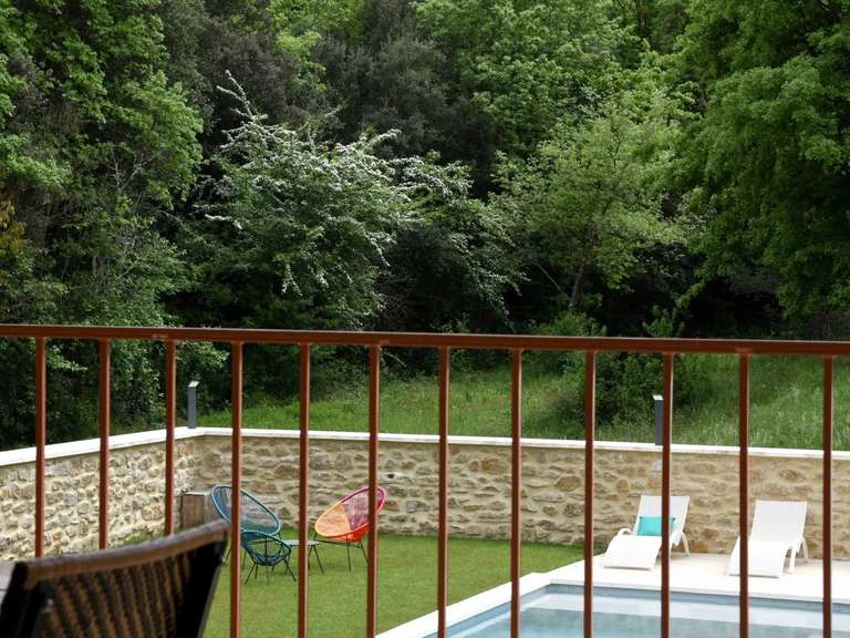 Propriété Uzès - 5 chambres - 302m²